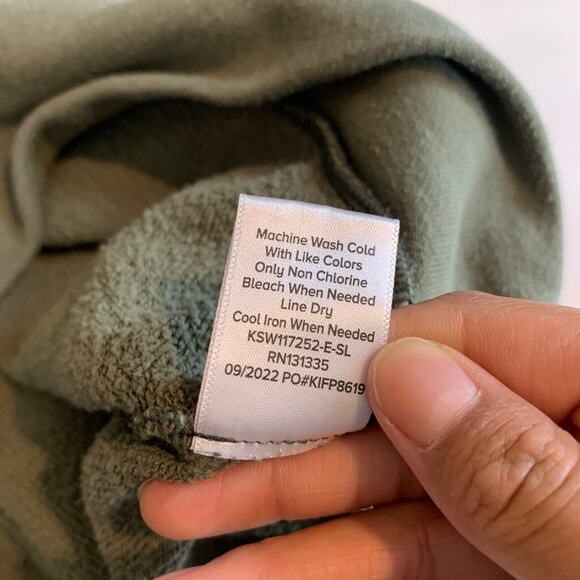 Evereve Sweatshirt Womens XS Extra Small Ivy Ribbed Quilted Puff Sleeve Pullover - Picture 11 of 13